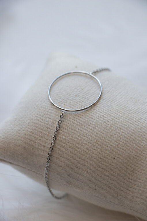Bracelet simple anneau argenté 3