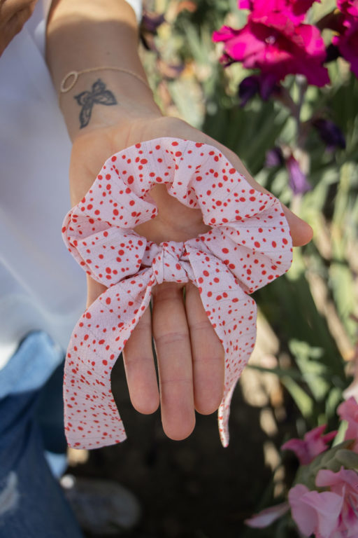 Heliboo scrunchie with red polka dot print 3