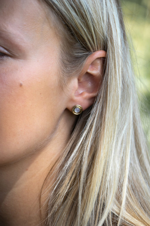 Boucles d'oreilles lisses avec pierre de lune 1