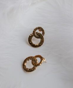Two hammered circles earrings in gold plated 10