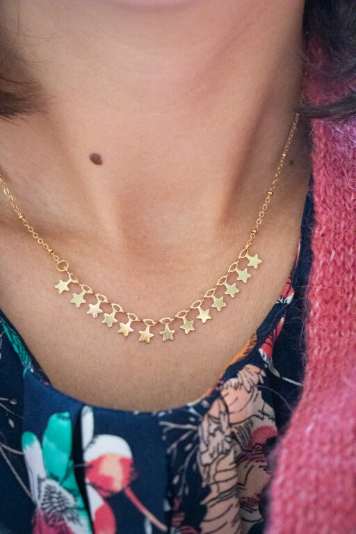 Golden star necklace 1