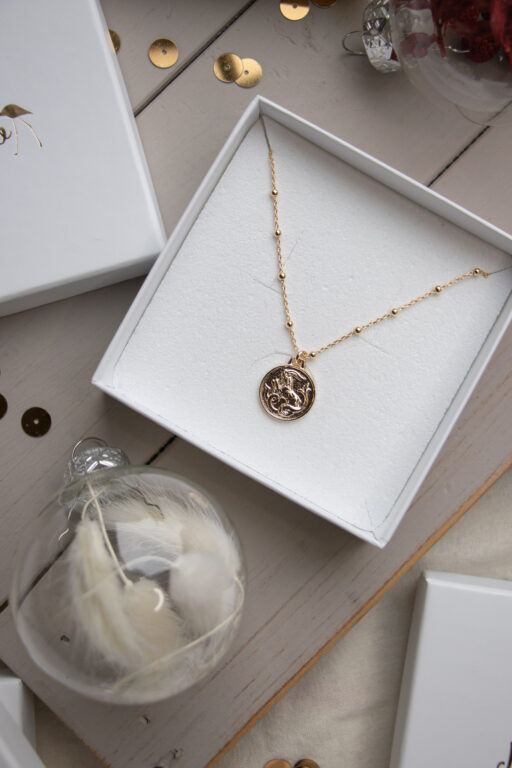Short gold-plated astro necklace 1