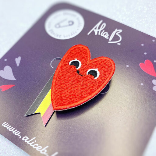 Pin Alice B - Cute heart 2