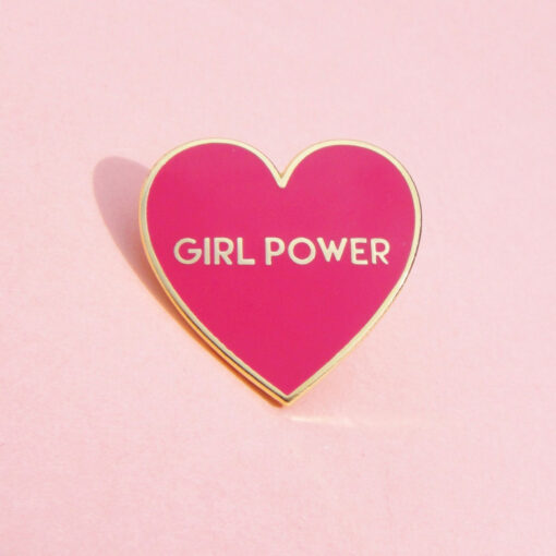 Pin's Coucou Suzette - Girl Power 1