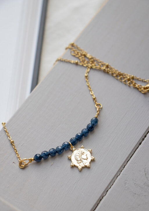 Blue Indira short necklace 5