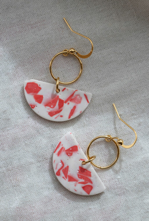 Unique earrings - White and red 3