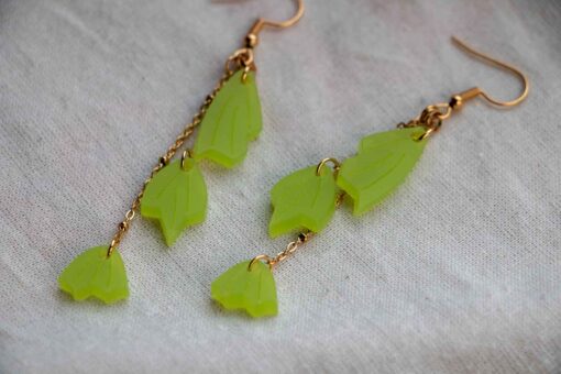 Three hanging leaf earrings - Several colors 3